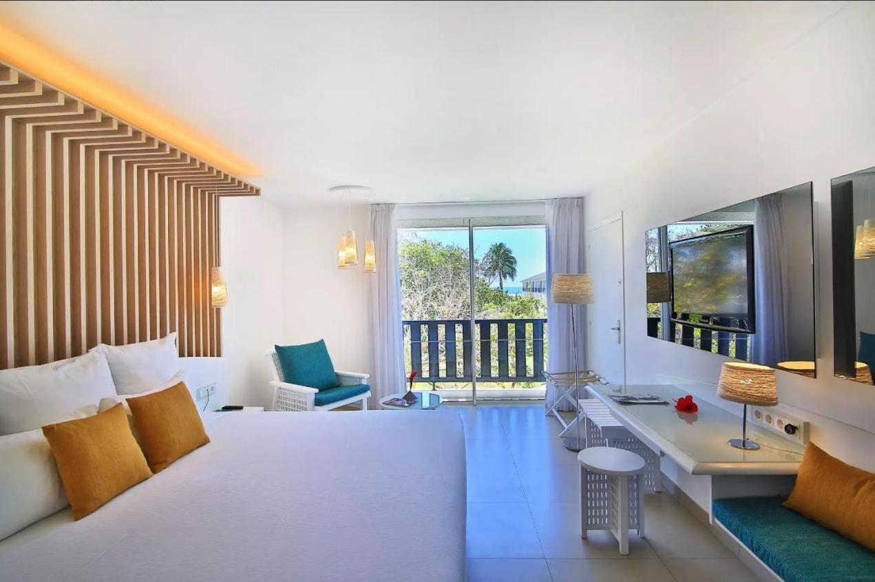 ลา เครโอล บีช โฮเต็ล แอนด์ สปา Hotel เลอโกซิเยร์ ภายนอก รูปภาพ