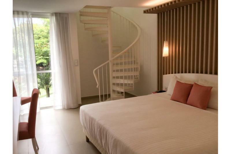 ลา เครโอล บีช โฮเต็ล แอนด์ สปา Hotel เลอโกซิเยร์ ภายนอก รูปภาพ
